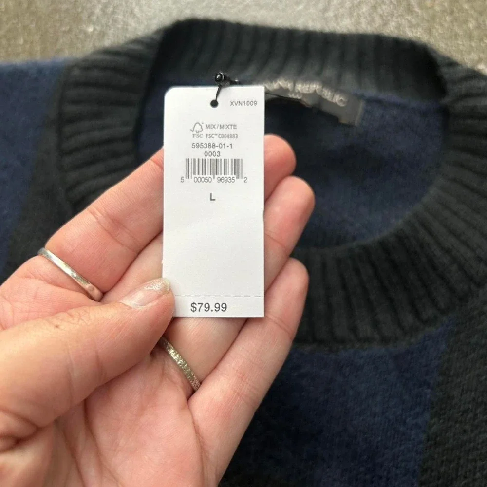 Brand New Banana Republic Men's Size Large Plaid Pattern Pullover‎ Sweater